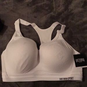 Victoria Secret Incredible Sports Bra